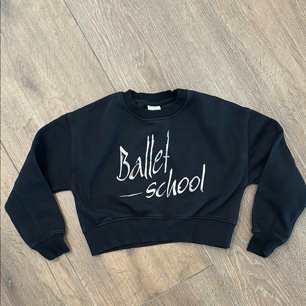 ZABA Black Ballet School girls crop ballet Sweatshirt. Size 9-10.